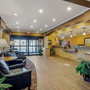 Best Western Plus Red River Inn